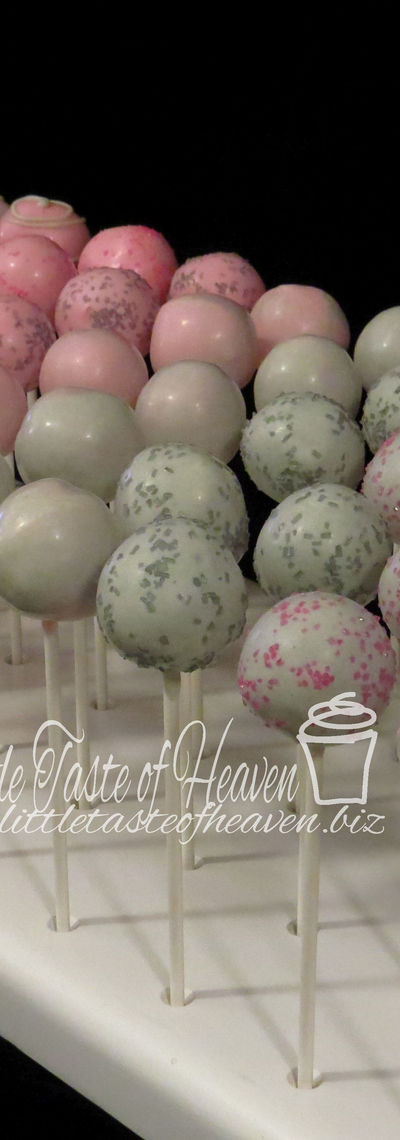 Chocolate cake pops