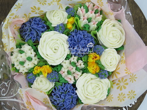 Flower cupcakes