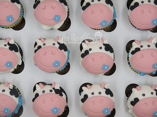 Decorated cupcakes