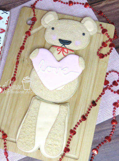 Bear of Love Cookie